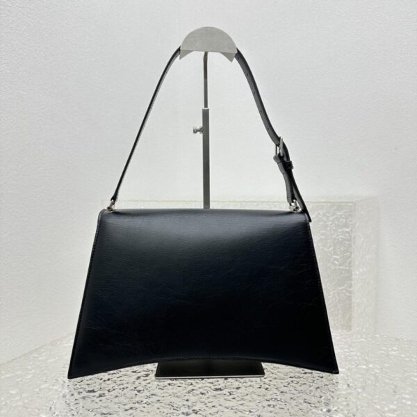 desc_balenciaga-crush-medium-sling-bag-in-black-31x20x10cm_7