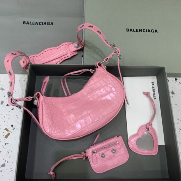 desc_balenciaga-le-cagole-small-shoulder-bag-crocodile-embossed-in-pink_1
