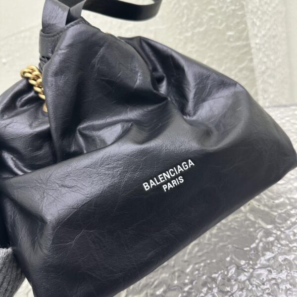 desc_balenciaga-womens-crush-small-tote-bag-in-black_0