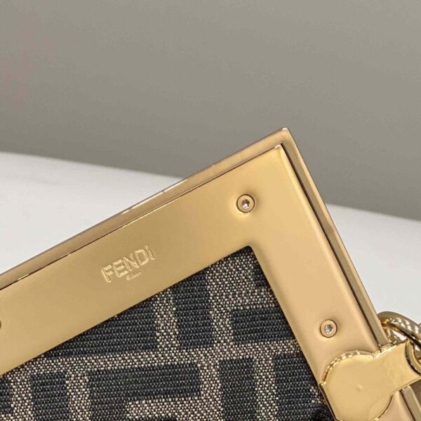 desc_fendi-first-small-leather-bag-with-multicolour-inlay_2