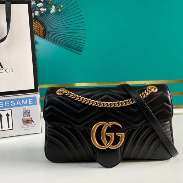 Gucci GG Marmont Medium Shoulder Bag