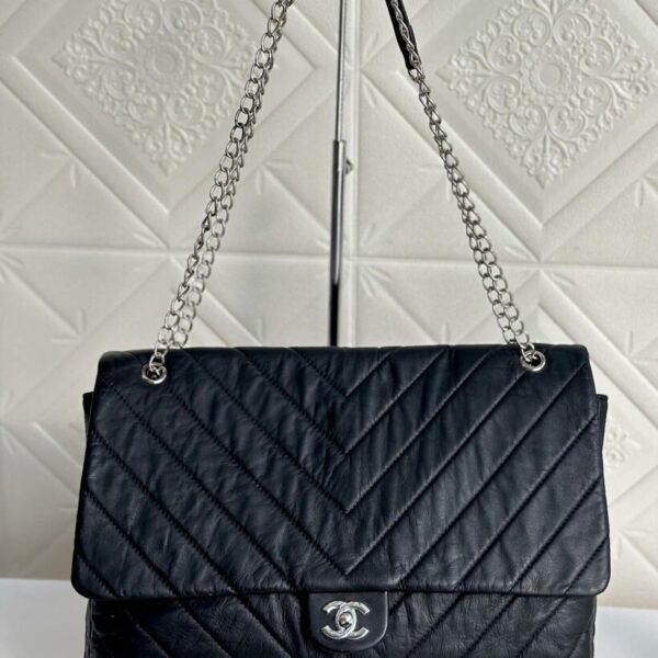 Chanel Bag leather, Perfect for Travel